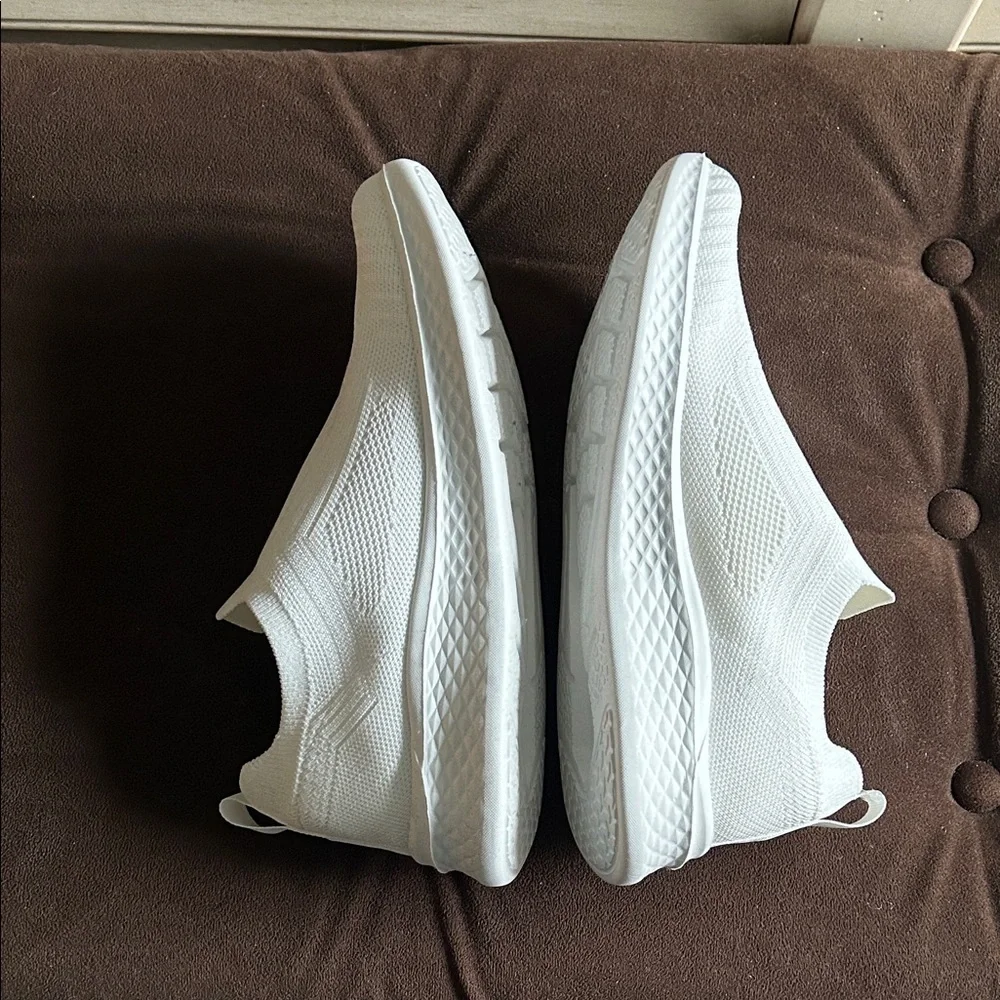 Cushionaire Dorsy Memory Foam White Slip-On Women's Sneakers Sz 9 - Picture 5 of 9